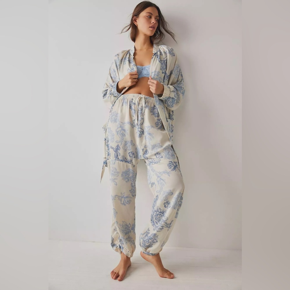 Free People Intimately Slinkin' Robe & Harem Set